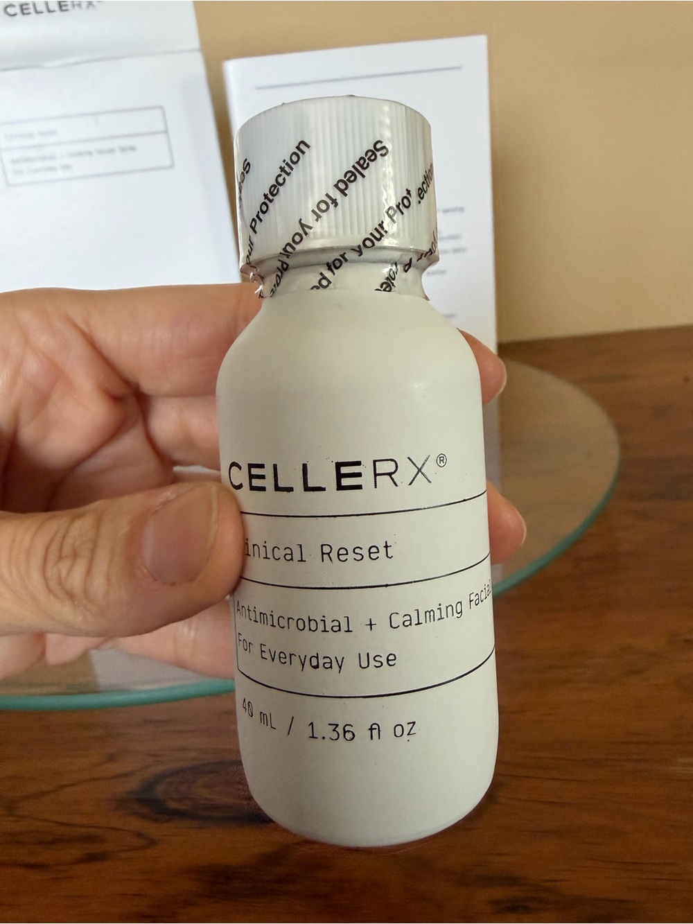CelleRx Clinical Reset Antimicrobial Calming Facial Spray - Picture 4 of 7